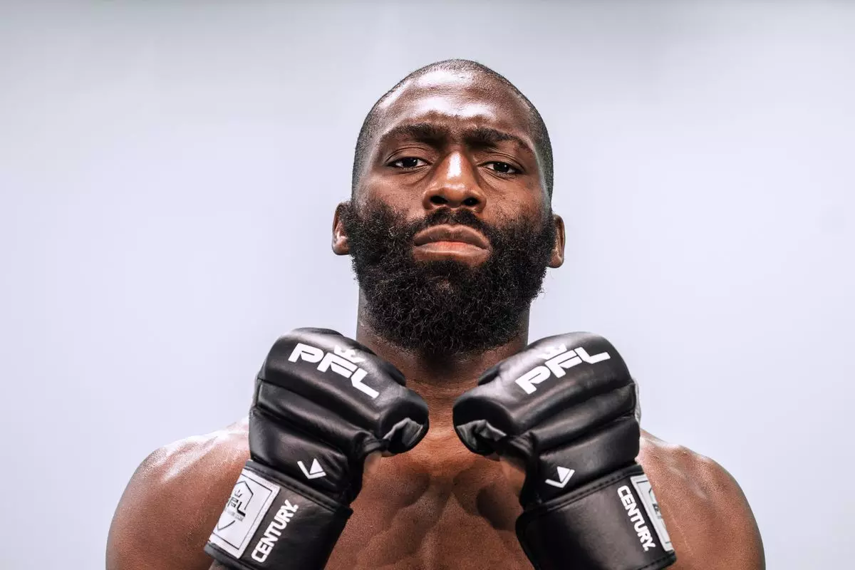 Cédric Doumbe, le champion de MMA de retour sur le ring !